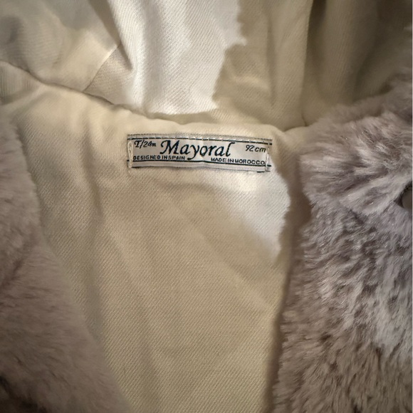 Mayoral toddler girls gray fur coat size 24 months - Picture 2 of 4